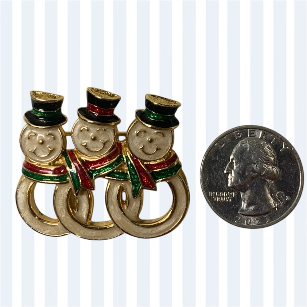 Vintage Gold Tone Enamel Interlocking Snowman Trio Christmas Lapel Pin Brooch
